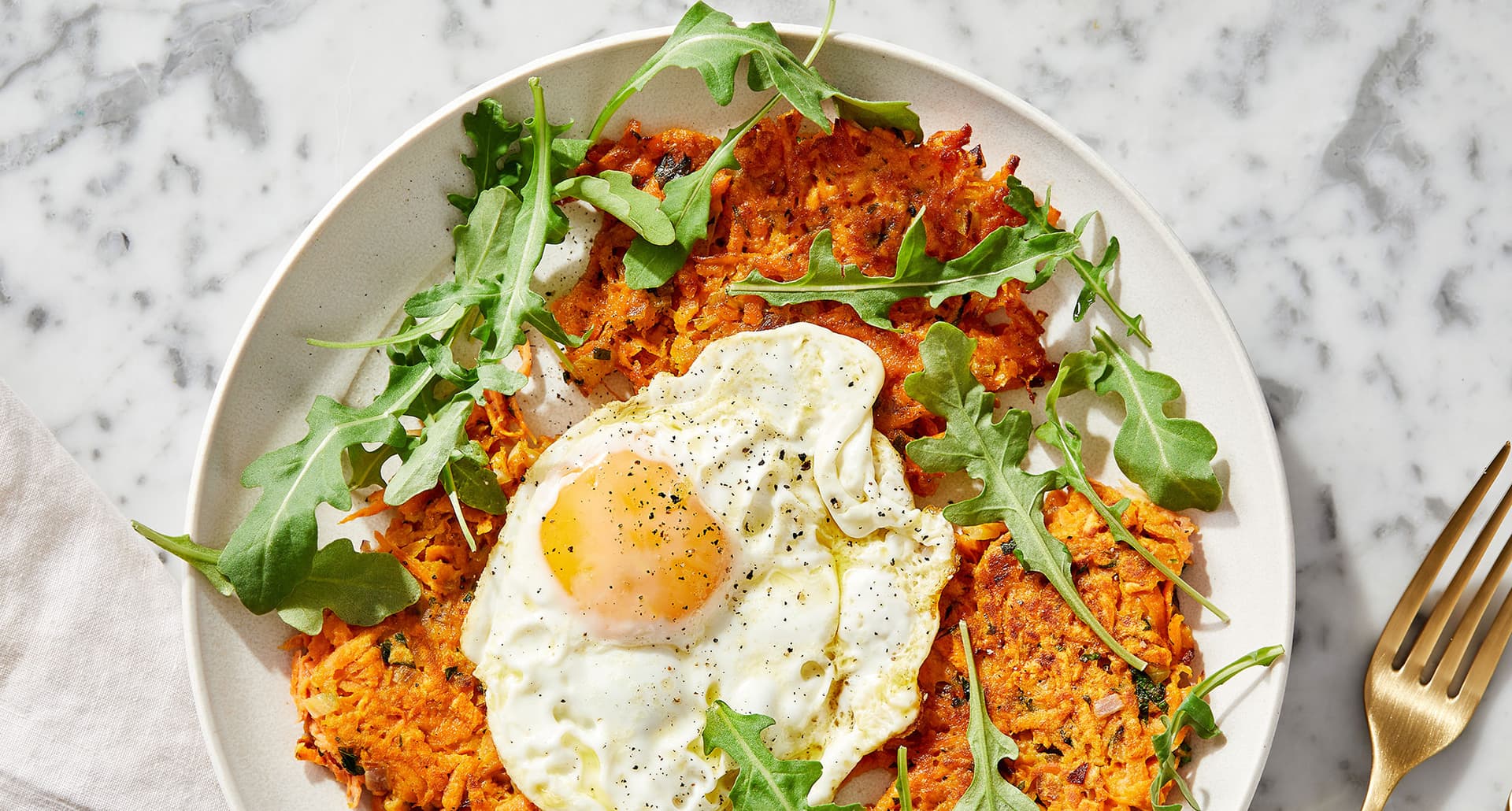 gluten-free breakfasts: sweet potato rosti with arugula and eggs