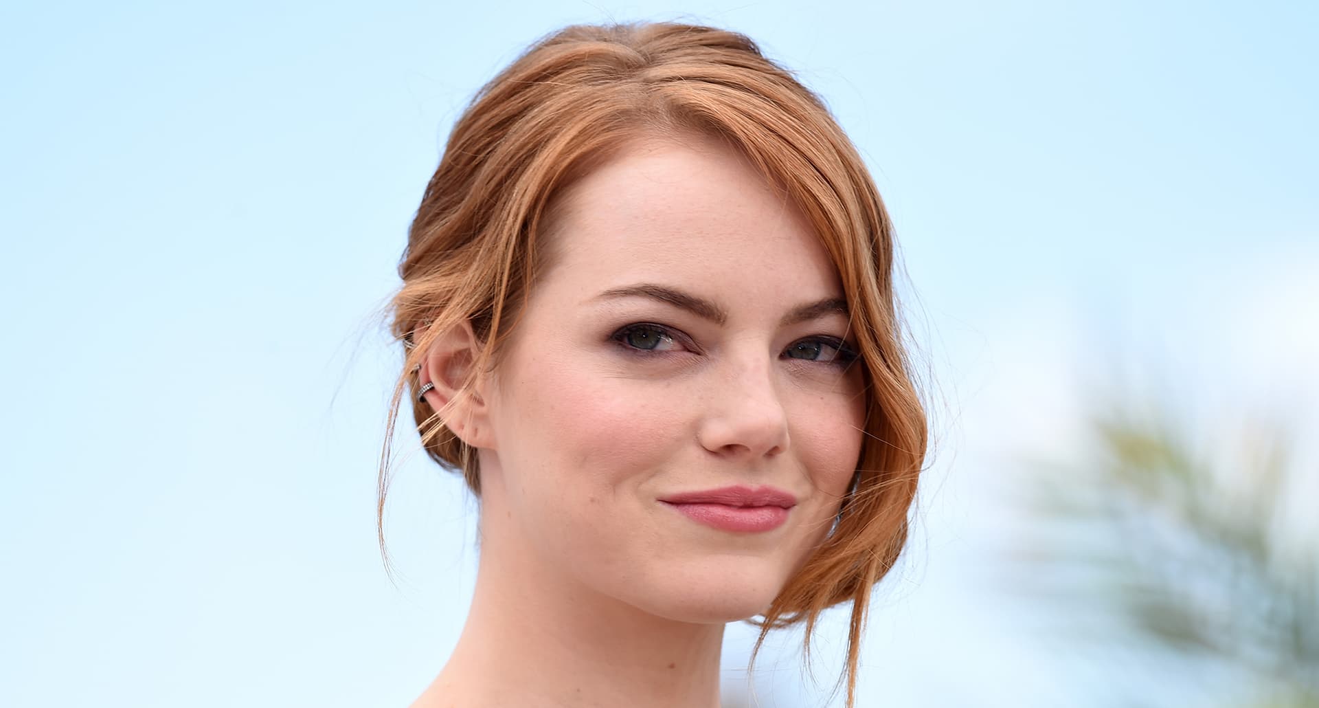 emma stone fiance