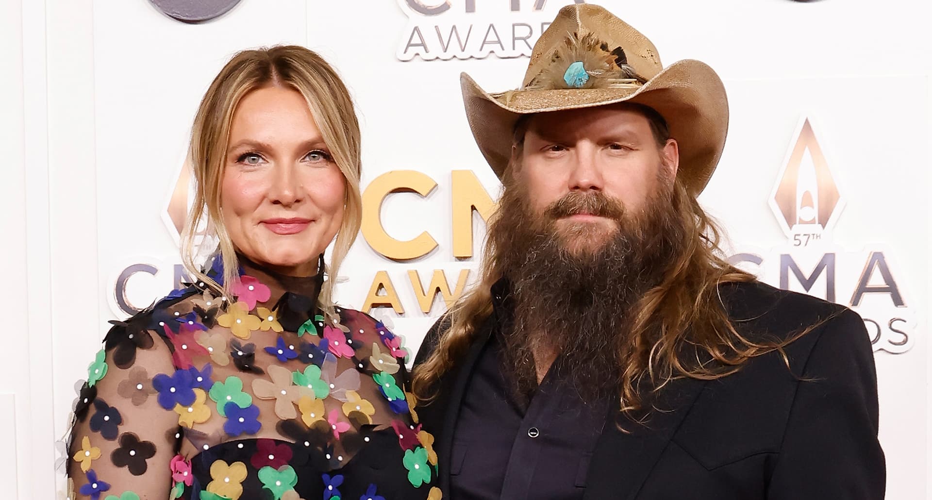 chris stapleton wife