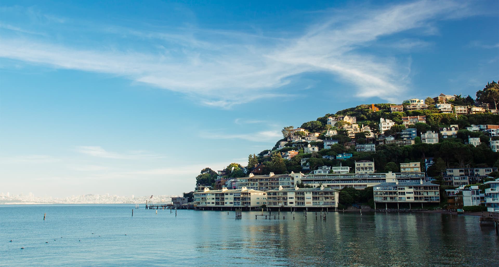 most-charming-towns-in-california: condos in sausalito.