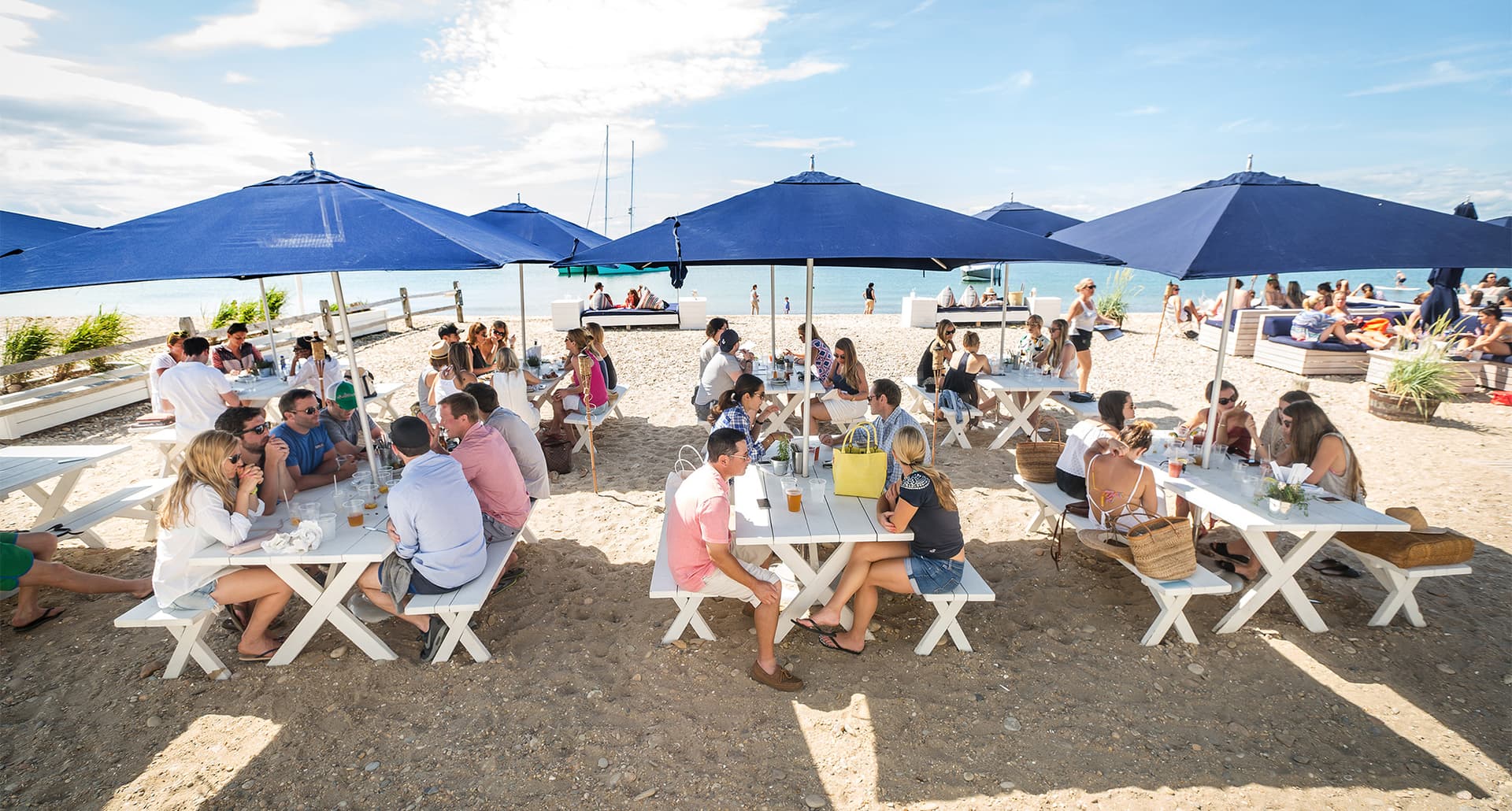 hamptons-restaurants-near-the-water