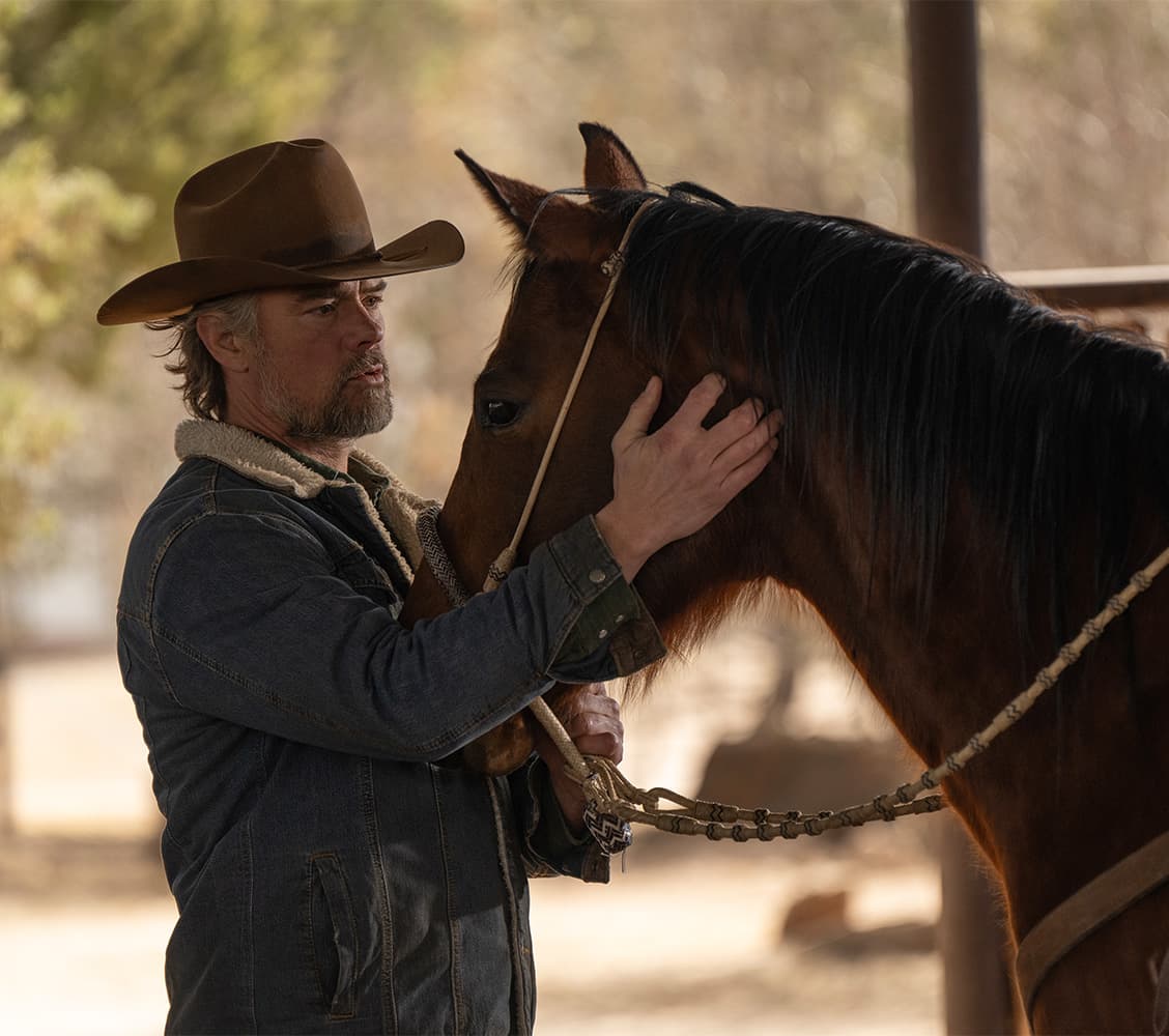 ransom-canyon: josh duhamel as staten in 'ransom canyon'