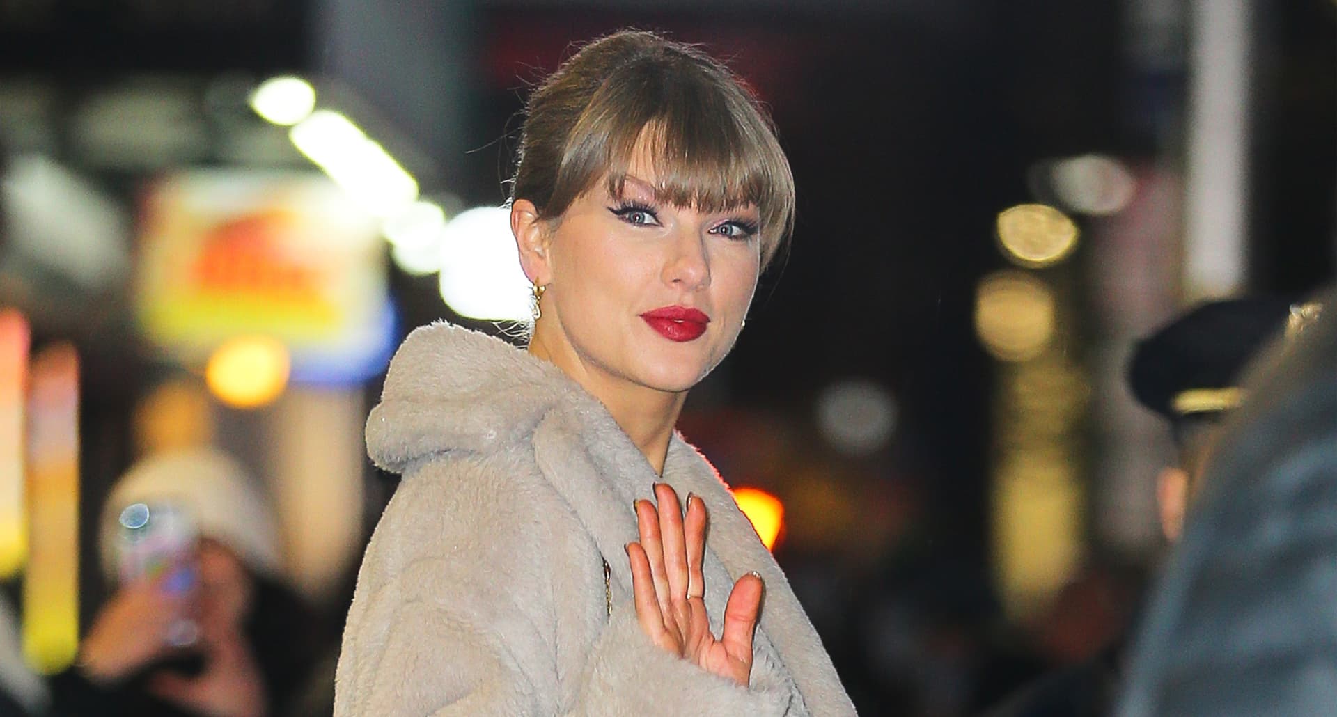 taylor swift patient zero easter eggs