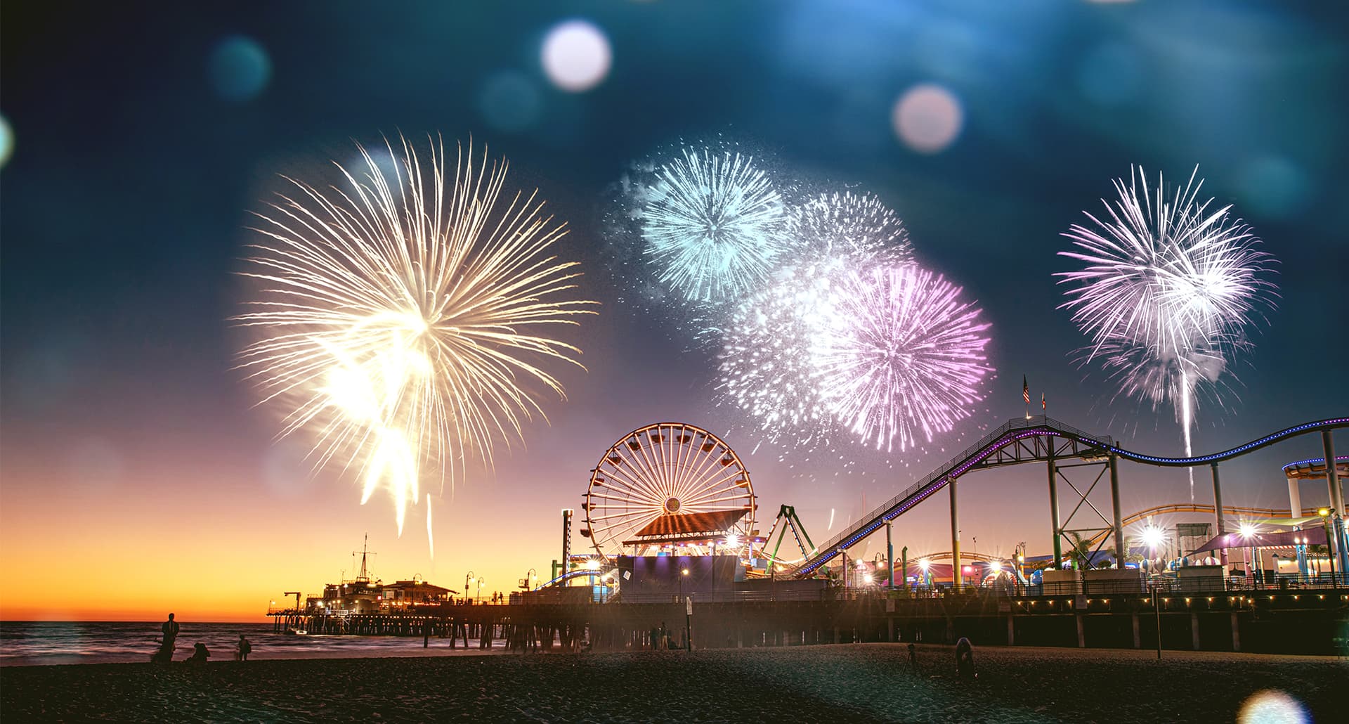 Where to Watch Fireworks in Los Angeles: Fireworks for New Year Celebration in Santa Monica