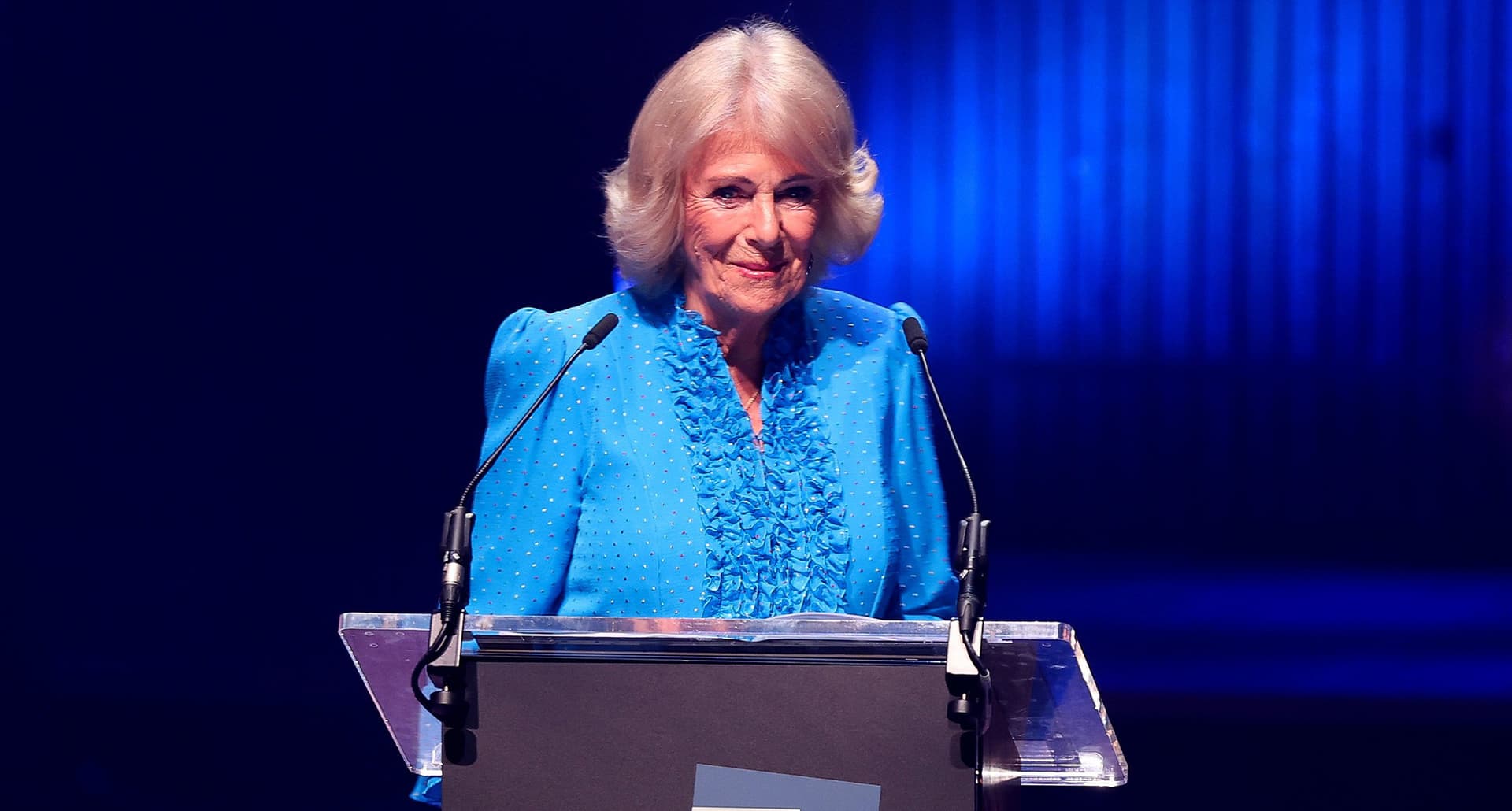 queen camilla surprise appearance letters live