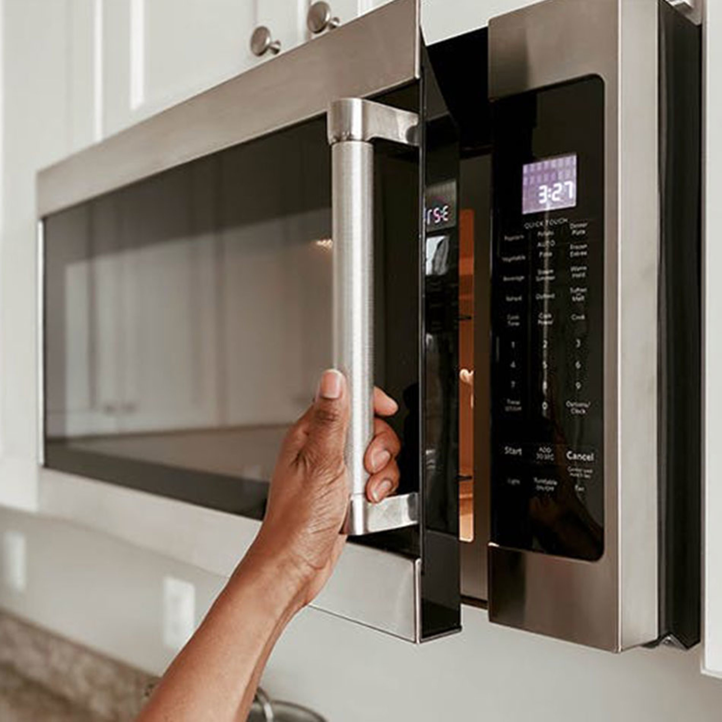 How to Clean Your Microwave